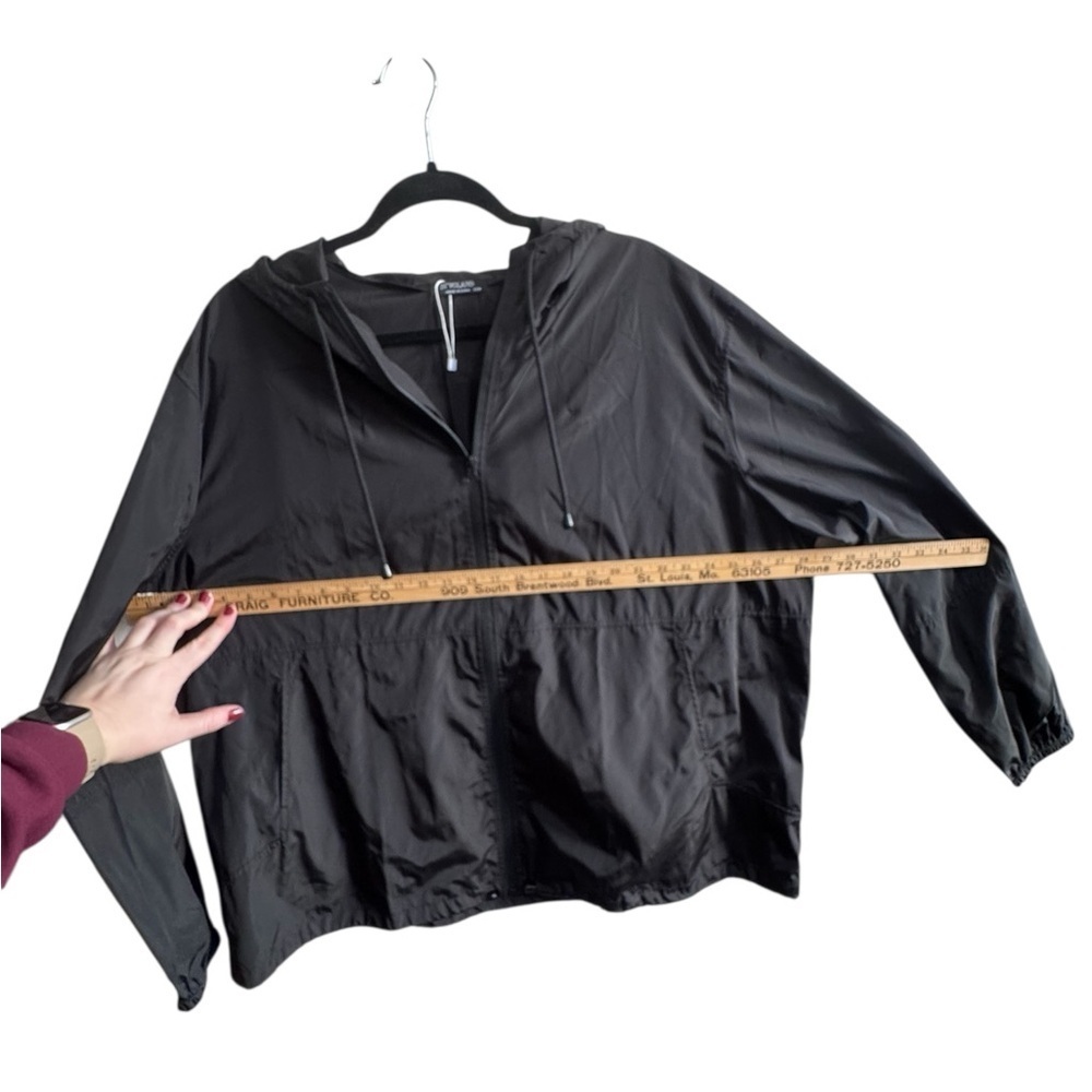 In’Voland Black Lightweight Hooded Windbreaker Jacket 22W - Picture 7 of 8